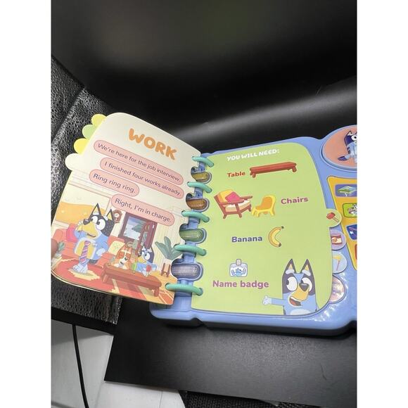 VTech 80-541200 Bluey Bluey's Book of Games Plays Music, Lights Flash & Talks - Picture 6 of 9